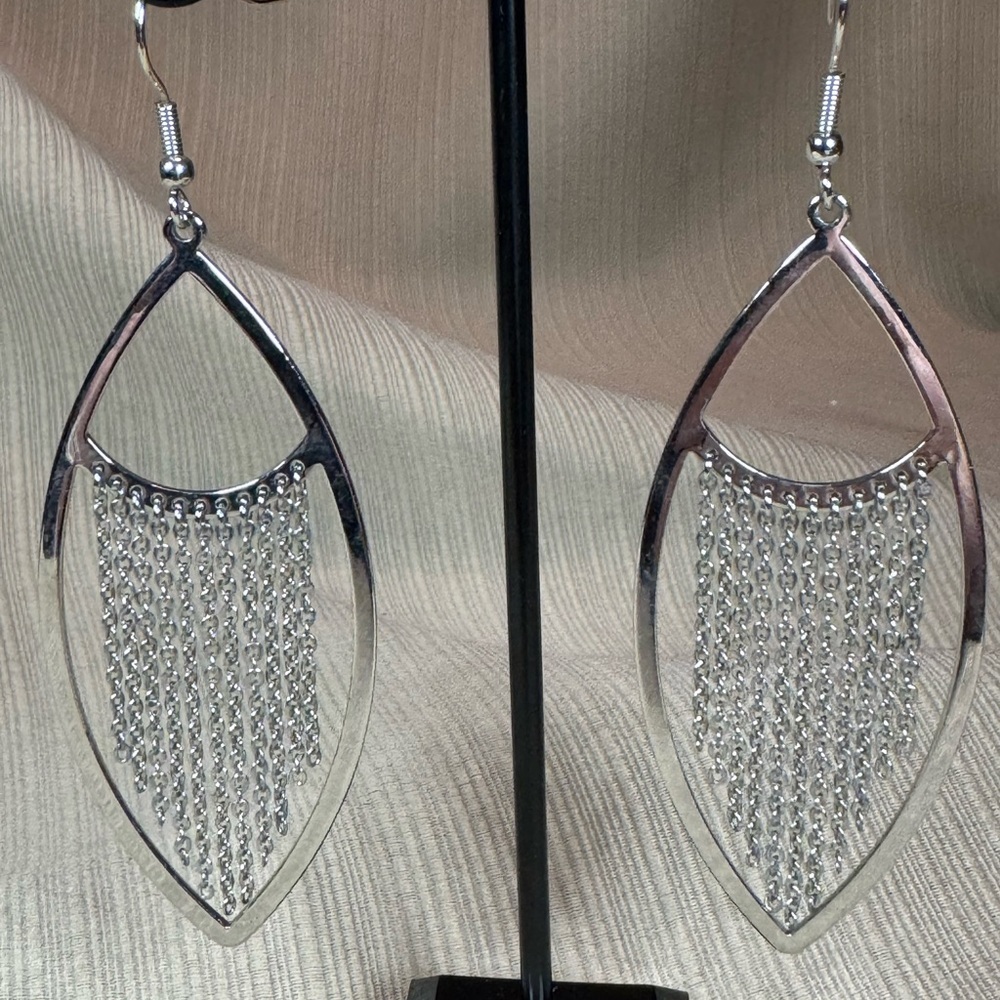 Chic Silver Chain Fringe Earrings
